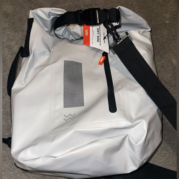 Wren Other - NWT Wren Insulated Dry Bag Cooler